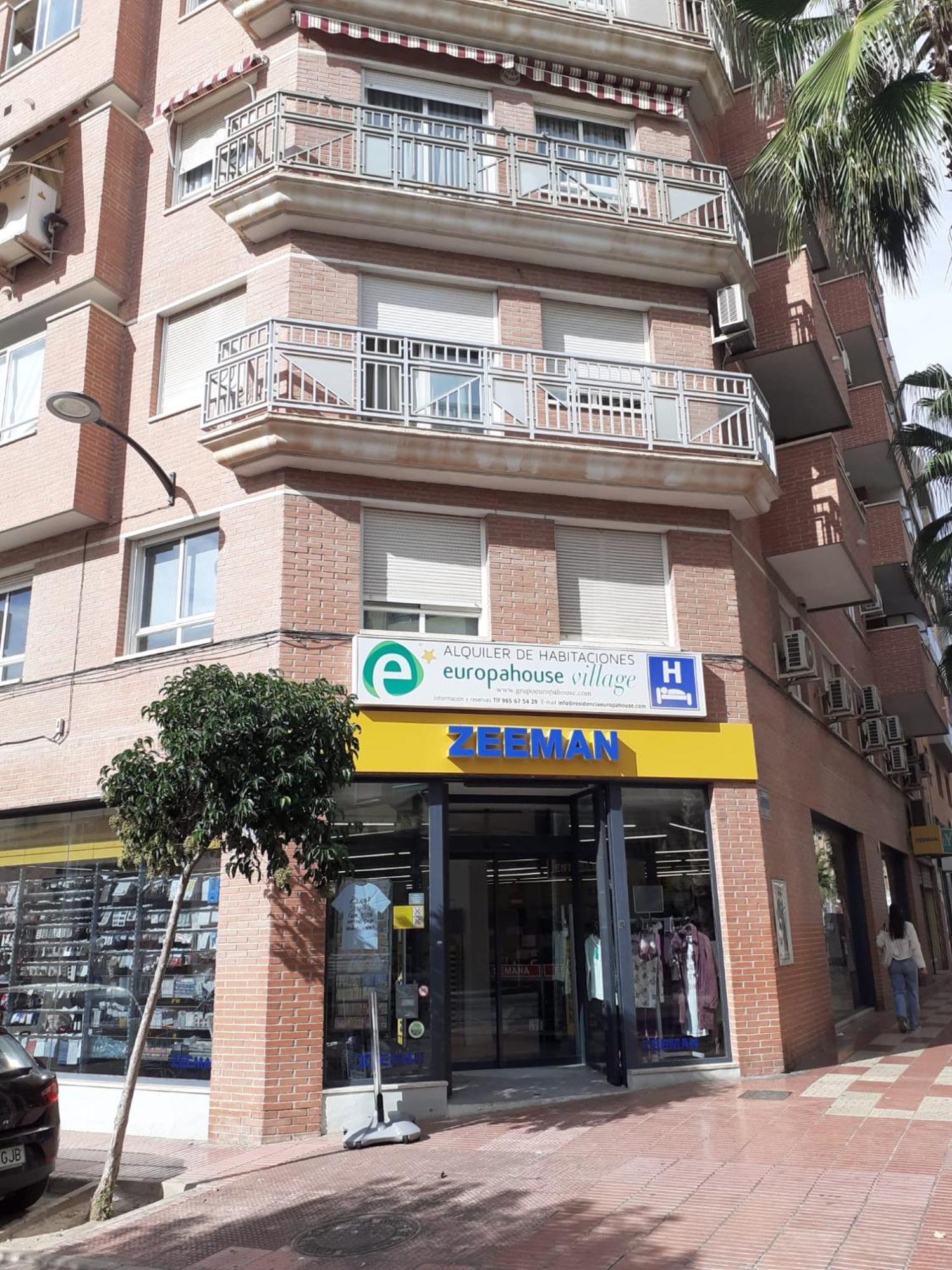 San Vicente Raspeig Europa House Village מראה חיצוני תמונה